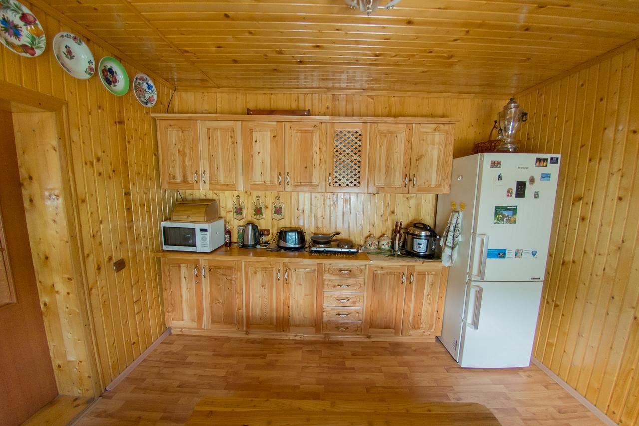 Guest House Suzirya Karpat Yaremche Dış mekan fotoğraf