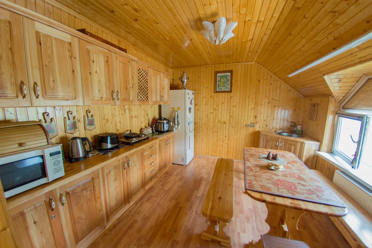 Guest House Suzirya Karpat Yaremche Dış mekan fotoğraf